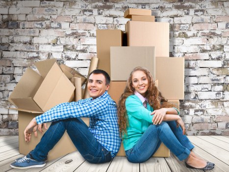 House removals service for a home move in Hyde