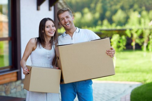 House removalists managing access challenges in a suburban street