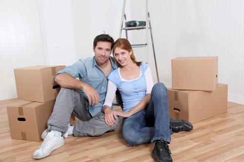 Local moving team planning access and parking for a Thehyde property