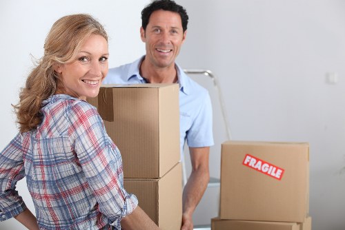 Packing checklist and moving boxes for a Thehyde relocation