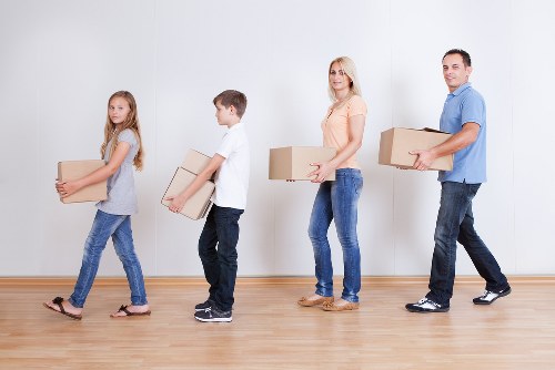 Residential relocation support for homes and apartments in Thehyde