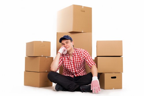 Business premises relocation support for offices and shops in Thehyde